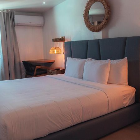 Parguera Plaza Hotel - Adults Only ลาปาร์เกรา ภายนอก รูปภาพ