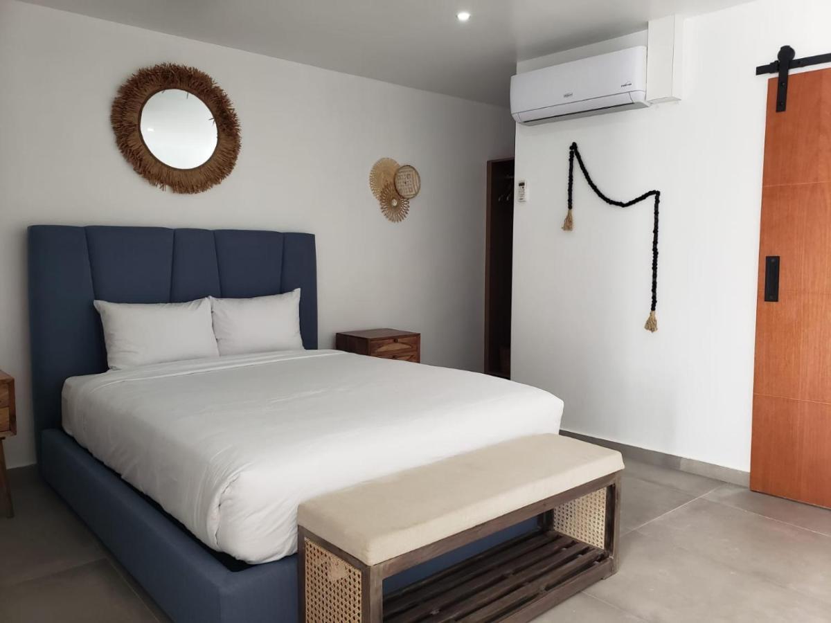 Parguera Plaza Hotel - Adults Only ลาปาร์เกรา ภายนอก รูปภาพ