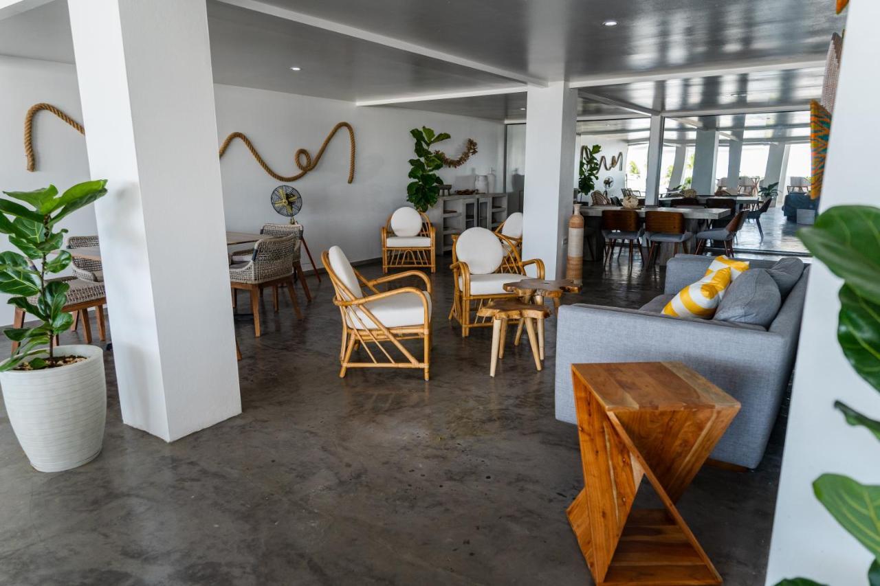 Parguera Plaza Hotel - Adults Only ลาปาร์เกรา ภายนอก รูปภาพ